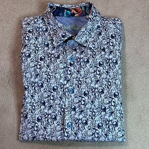 Stunning Robert Graham Long Sleeve Button Up Shirt